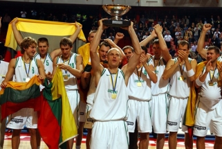 Kunigėlis apie triumfą 2003-iais metais: Lietuva žaidė gražiausią krepšinį Europoje